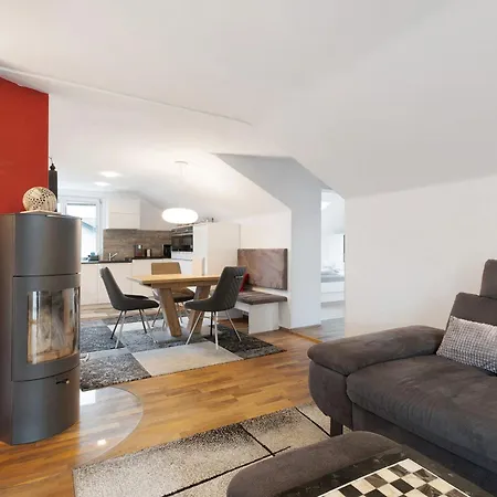 Rheintal Apartment *