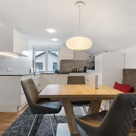 Rheintal Apartment Hard